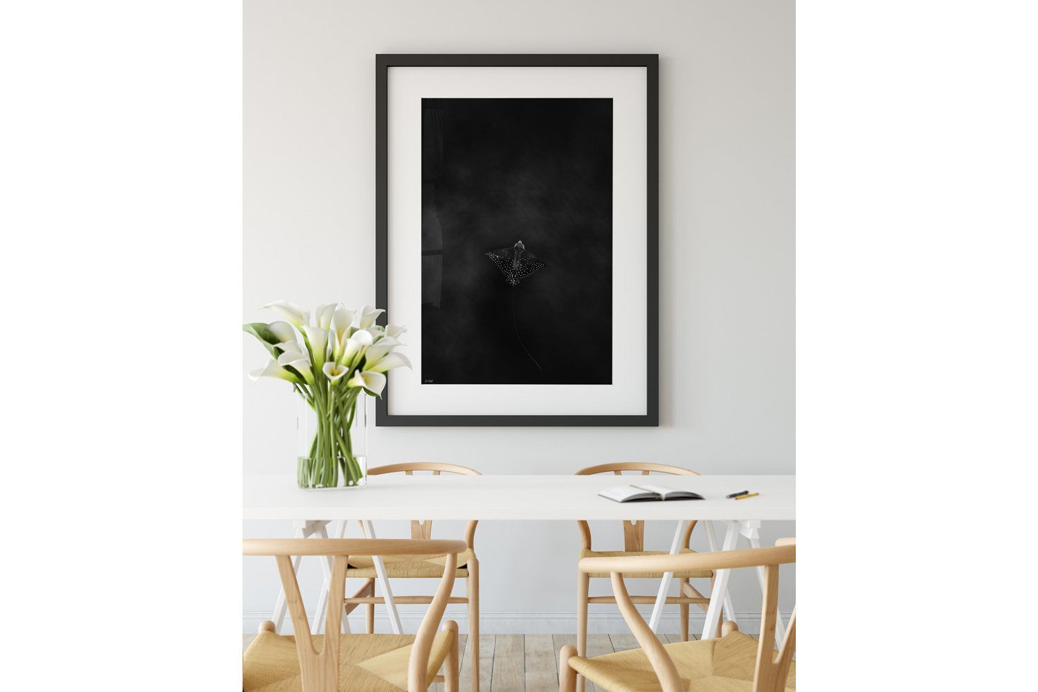 Dark Flight | Wildlife Collection