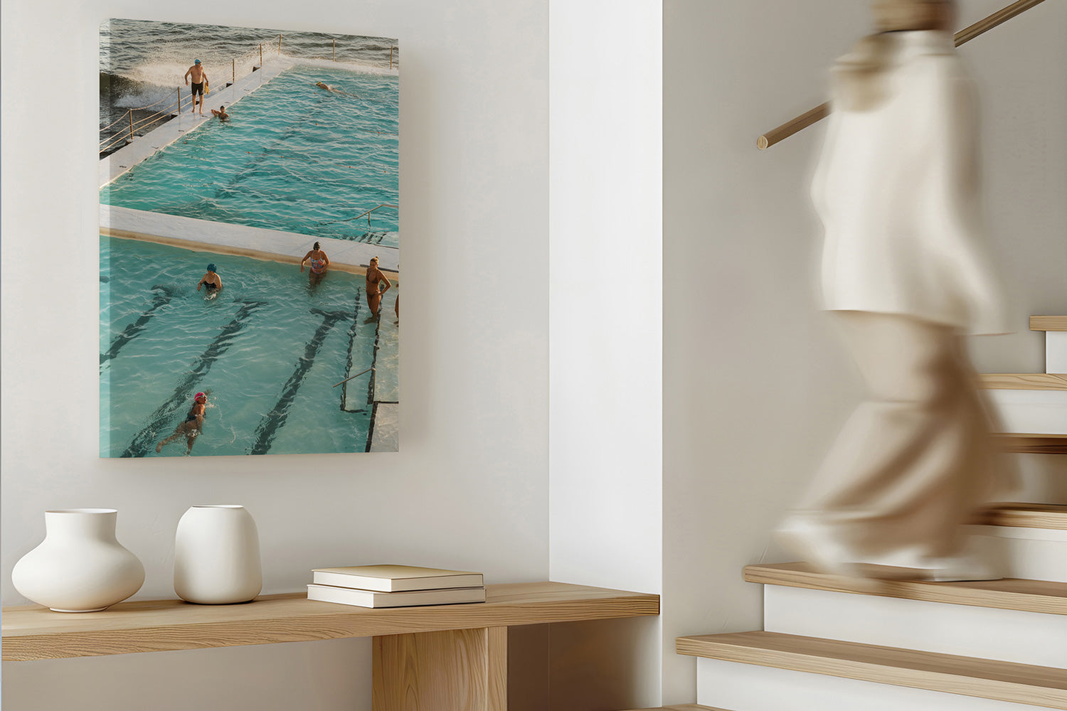 Early Bergs Gets The Worm - Bondi Beach- NSW, Australia