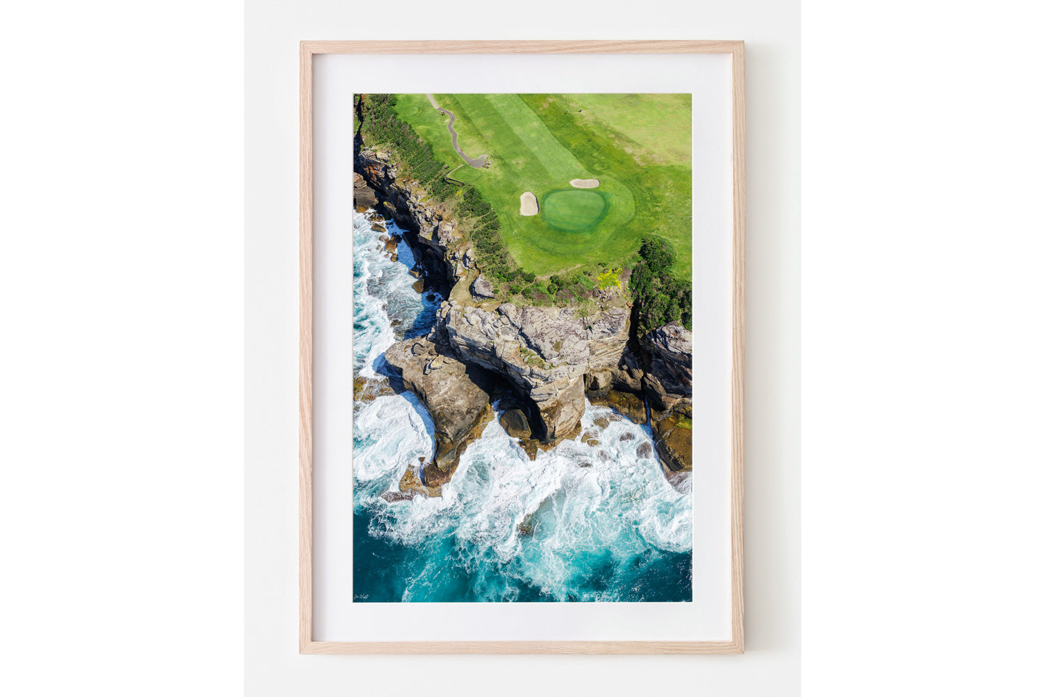 Hole 3 Golf Coast - Sydney, NSW Australia