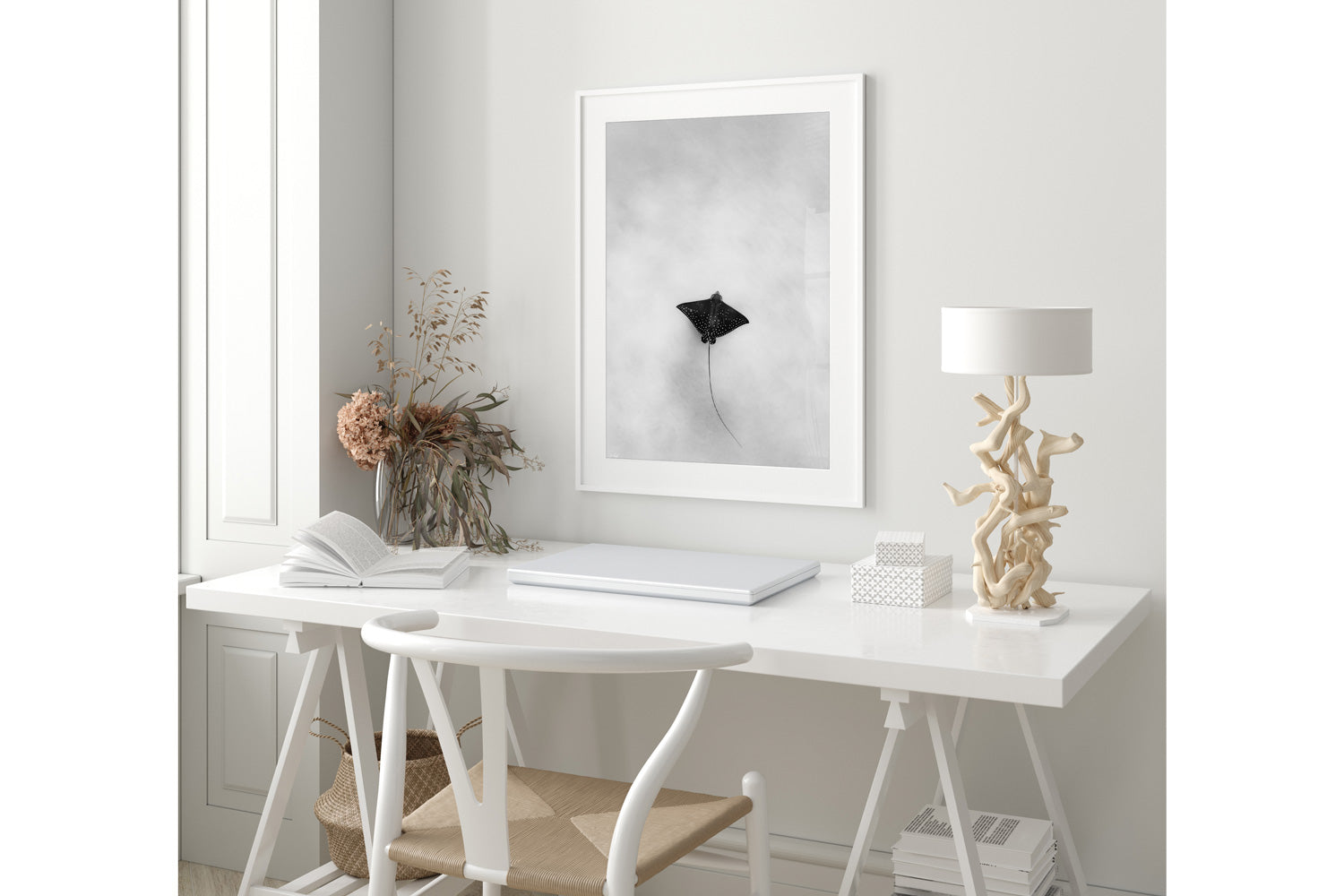 Light Flight | Wildlife Collection