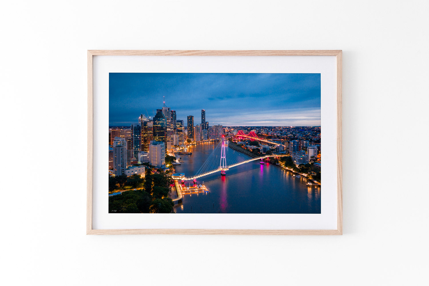 Two Bridge Warm - Brisbane City, QLD Australia