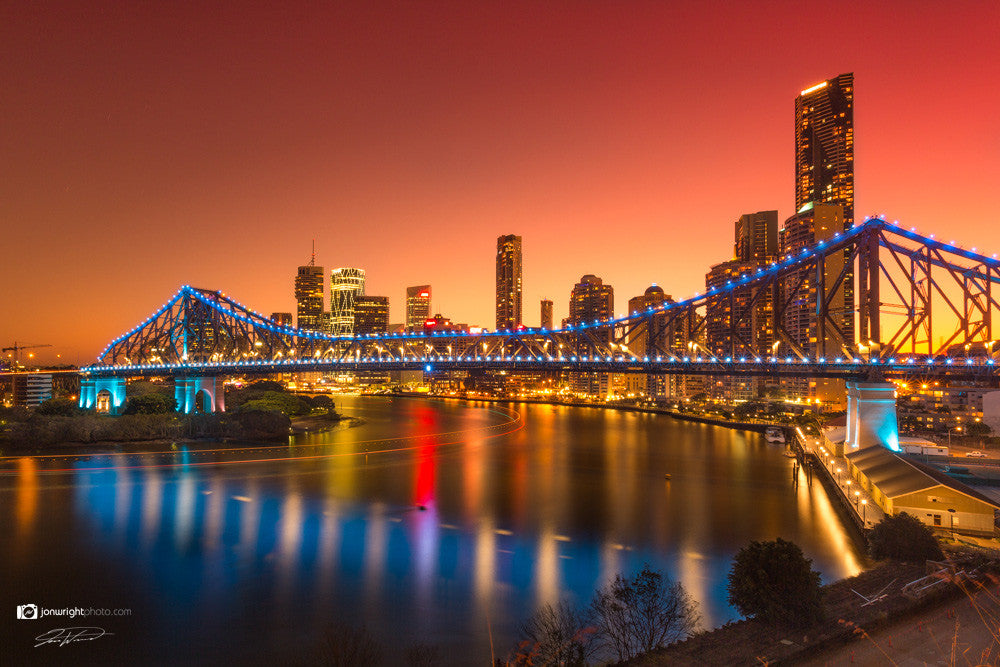 Brisbane City Story Bridge gold