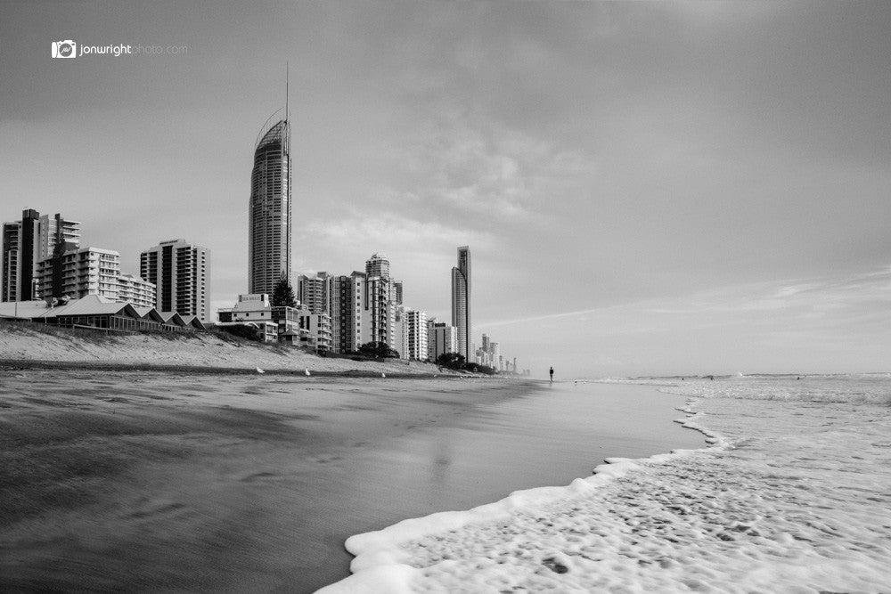 Surfers Paradise walk alone