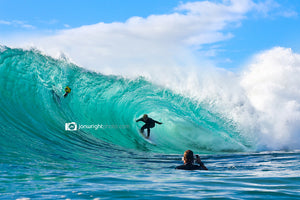 Josh Kerr in the Green Room - Downloadable wallpaper for your desktop