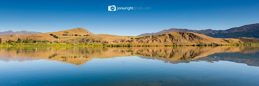 Lake Hayes autumn pano - New Zealand