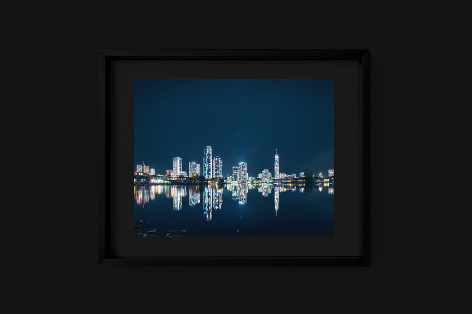 Star Gaze, Surfers Paradise - Australia | Dark Matter Collection