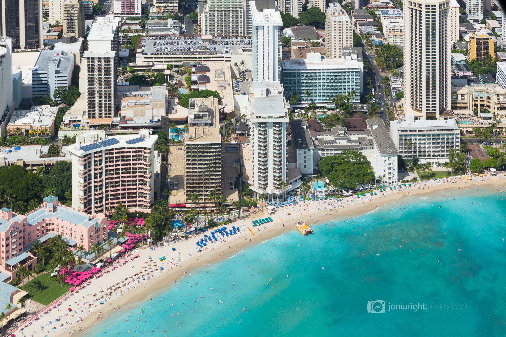 Waikiki Beach - Hawaii - Oahu